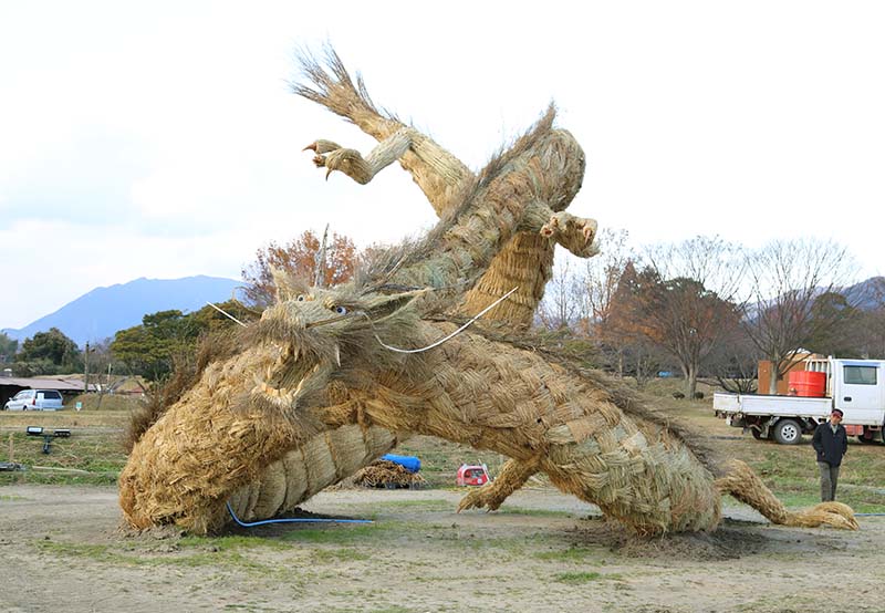 九州北部豪雨の復興を祈る龍